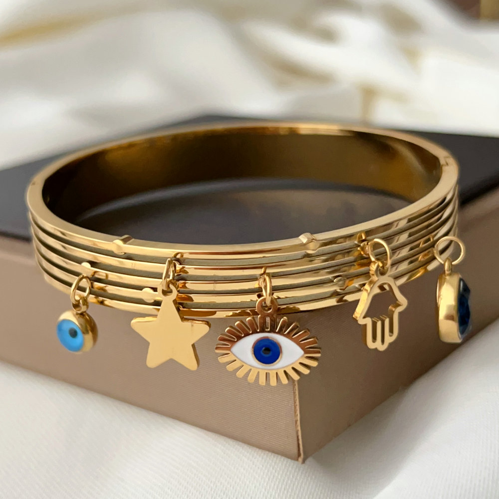 Stainless steel charms bangle