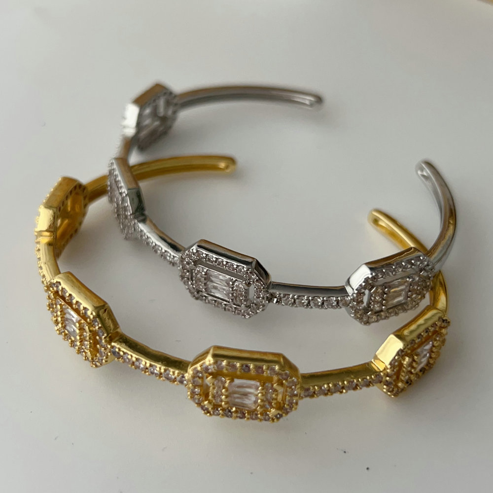 Pave square cuff