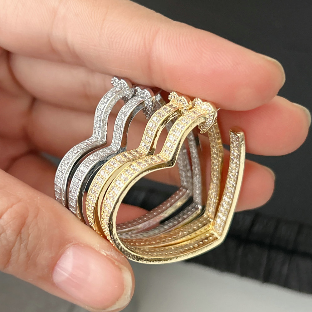Chunky heart hoop