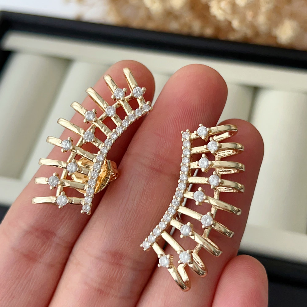 Chunky pave earrings