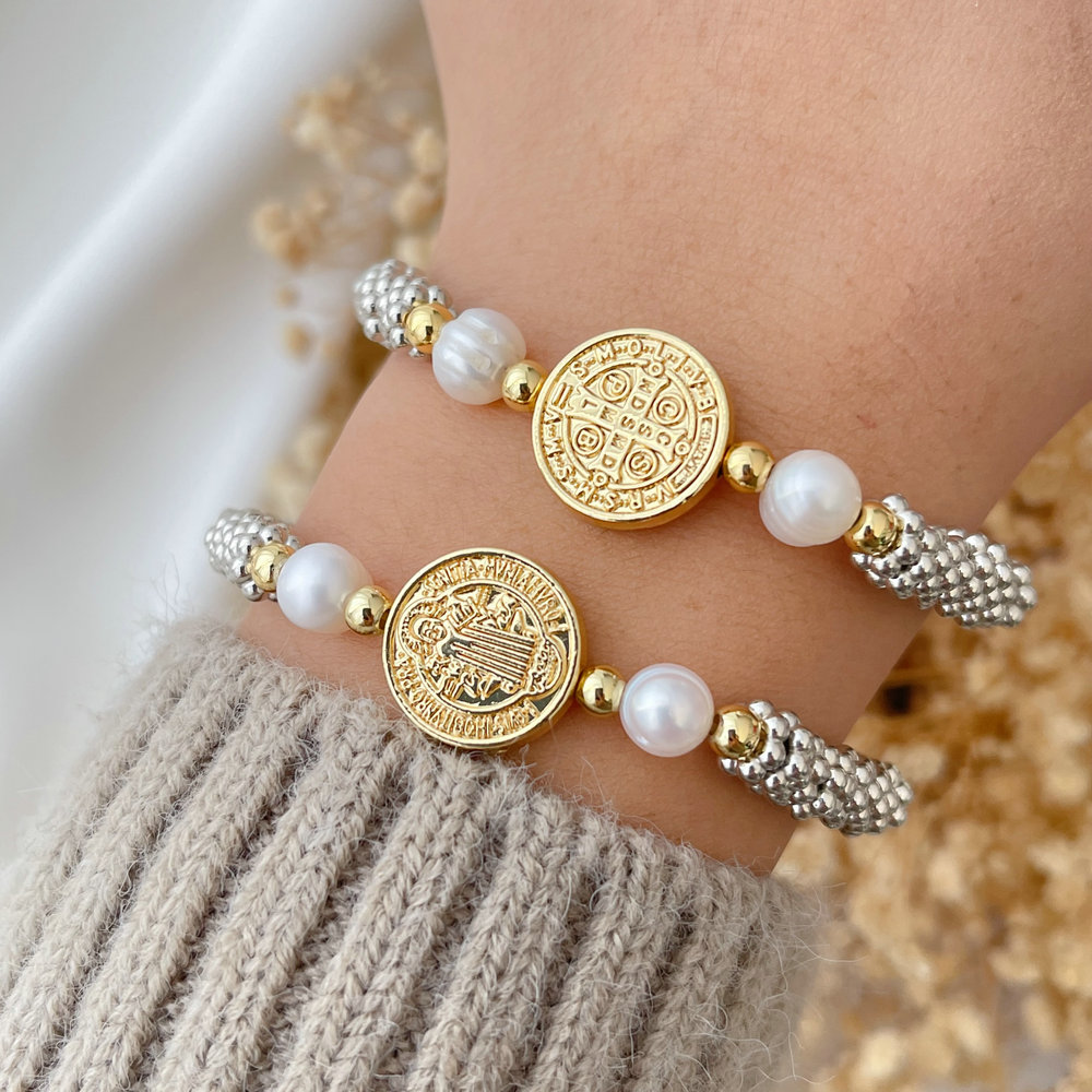 Bead cross bracelet