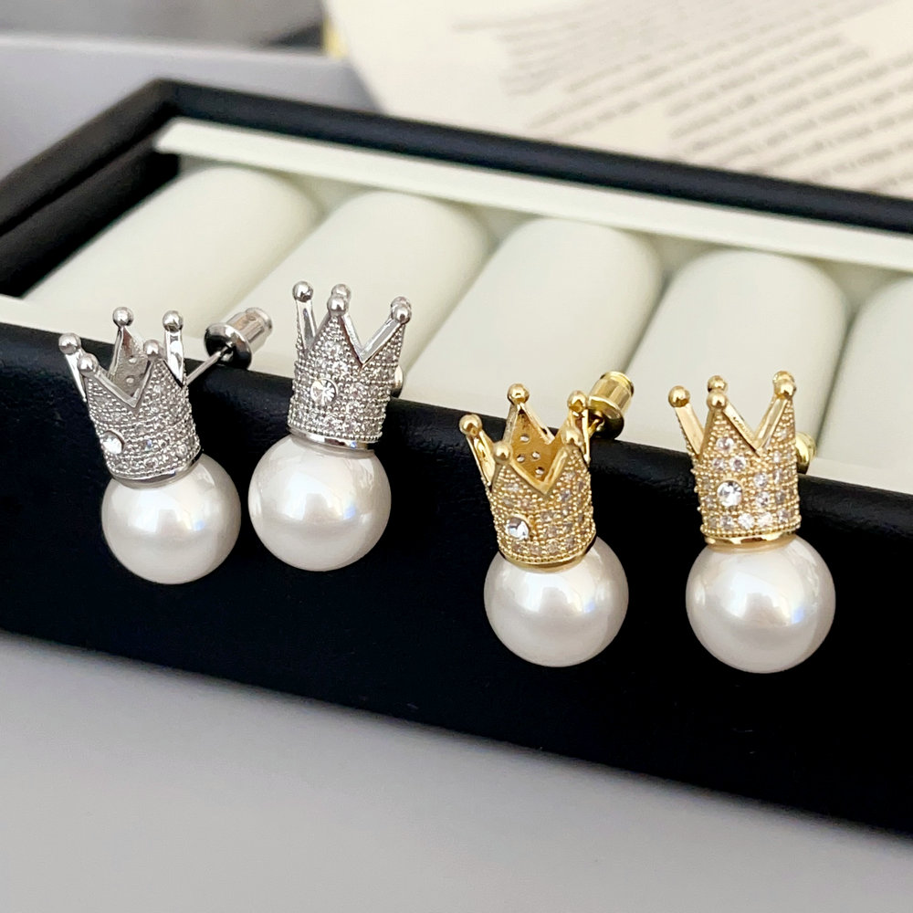Crown Pearl Earrings