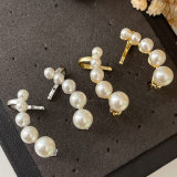 Short pearl earrings