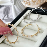 Thin simple hoop