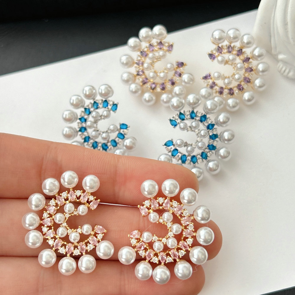 Pearl zircon earrings