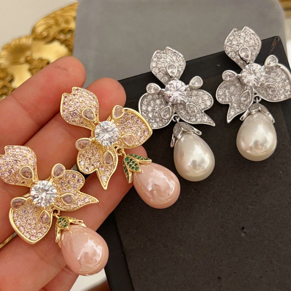 Pave zircon flower earrings