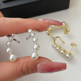 Short pearl earrings