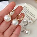 Pearl drop earrings