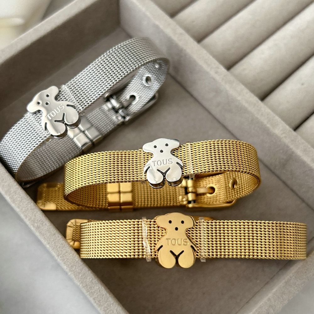 Stainless bear bangle