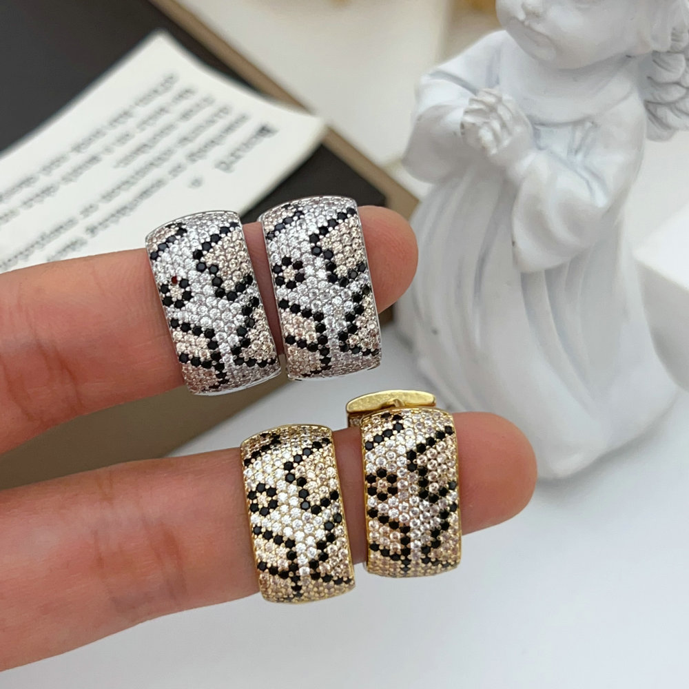 Leopard earrings