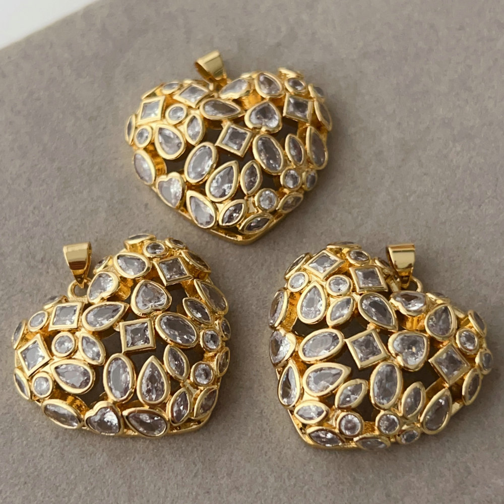 Chunky heart pendant