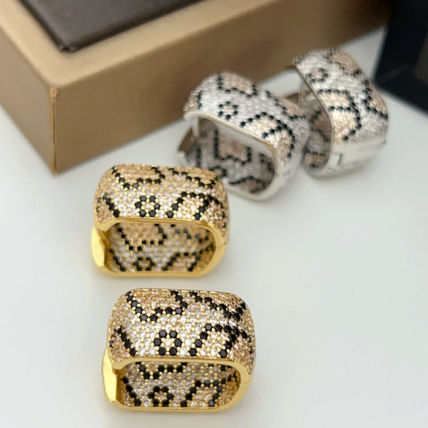 Leopard earrings