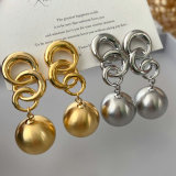 Chain ball earrings