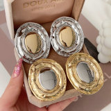 Egg shaped earrings