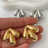 Chunky leaf earrings