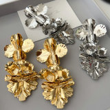 Chunky flower earrings
