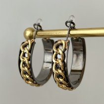 Black chain hoop