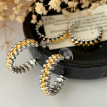 Fashion silver and gold mix hoop