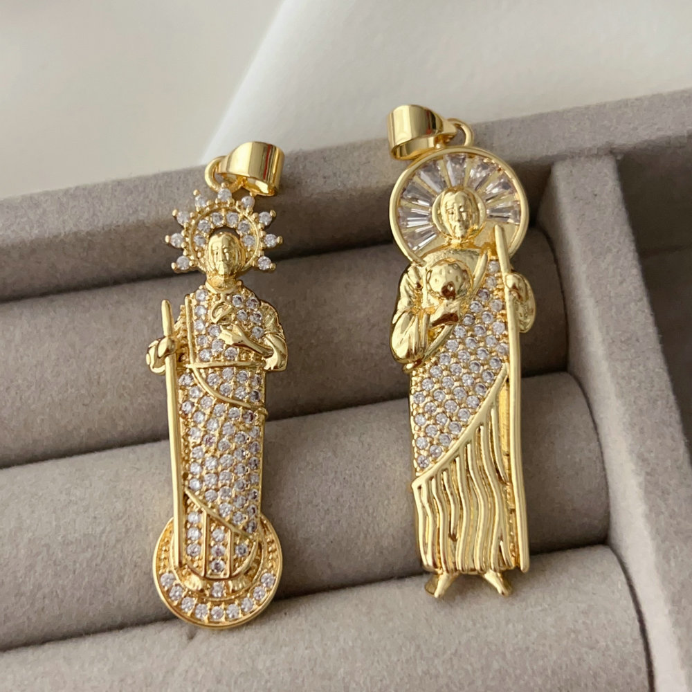 Pave religion charm