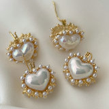 Pearl heart earrings