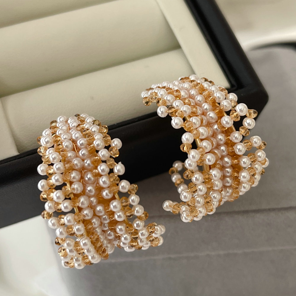 Handmade fine pearl earrings