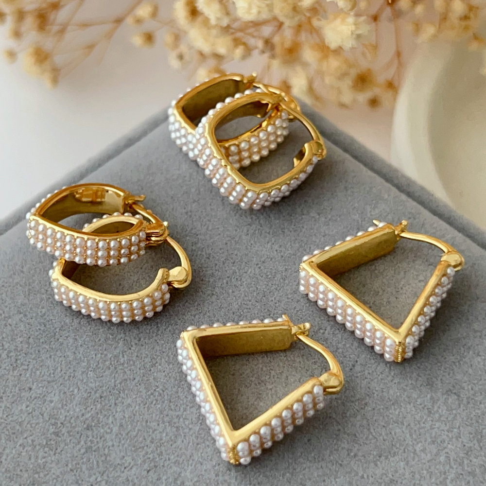 Small pearl earrings