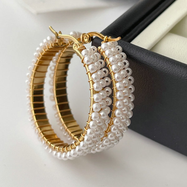 Round glass pearl handmade earrings