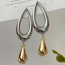 Water drop earrings