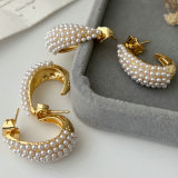 Glass pearl earrings