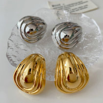 Chunky metal earrings