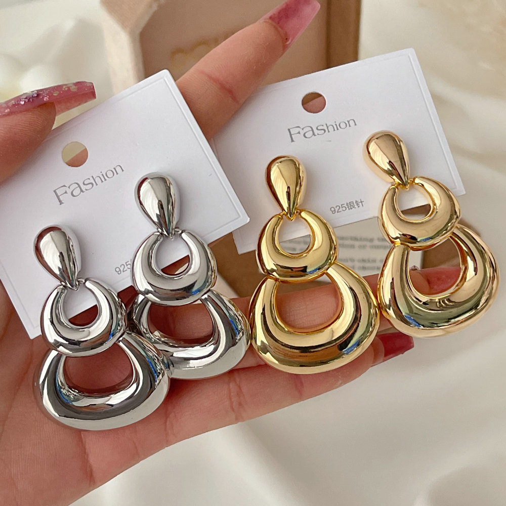 Gourd shaped earrings