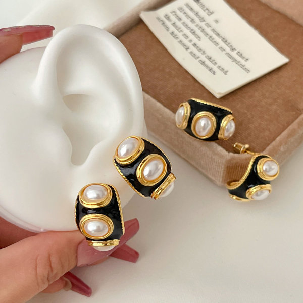 Black enamel pearl hoop