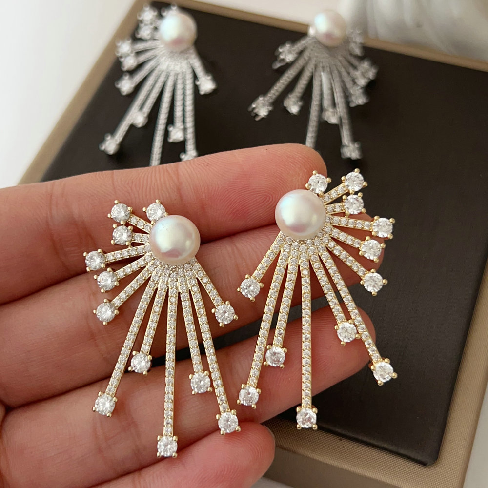 Fireworks Pearl Earrings