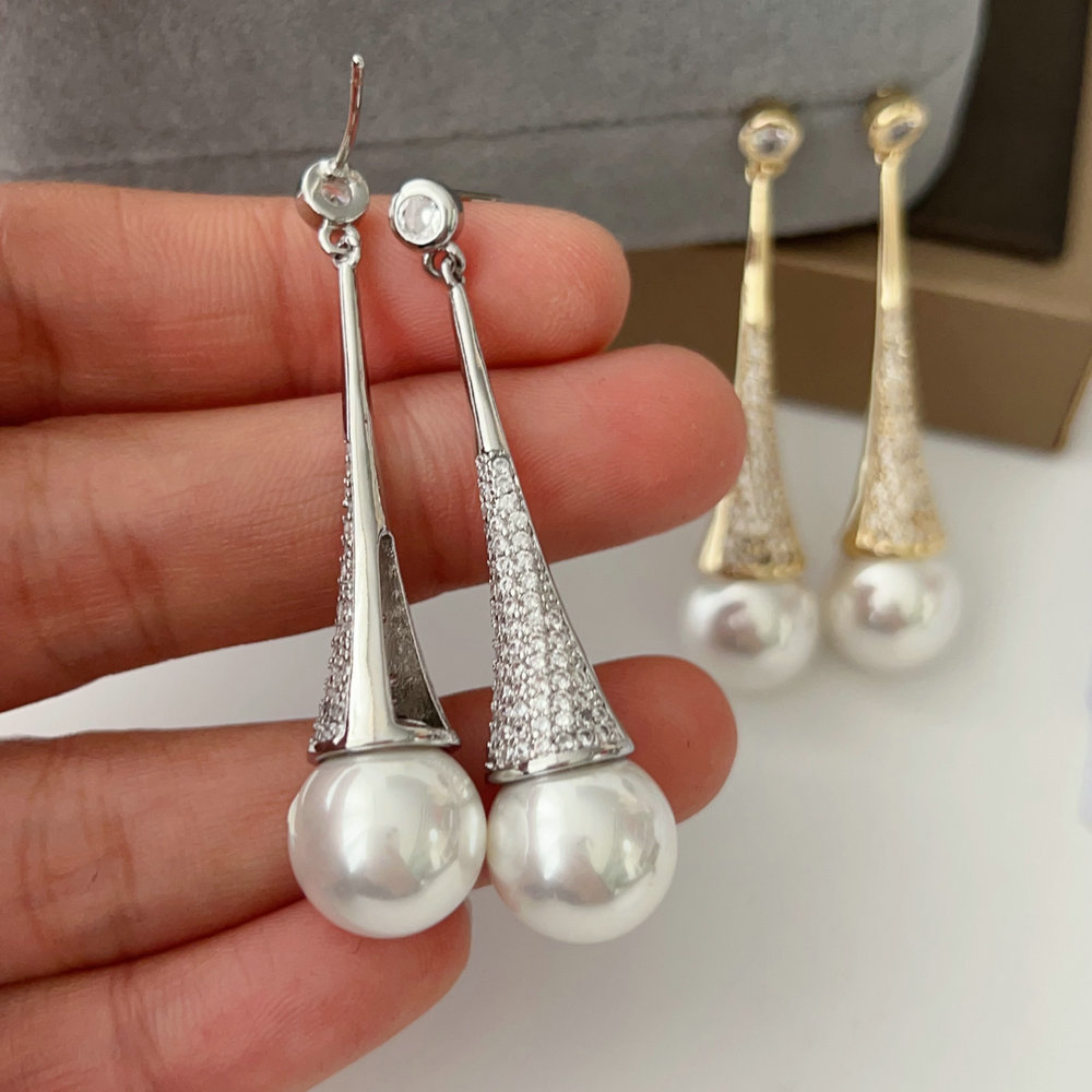Long drop pearl earrings