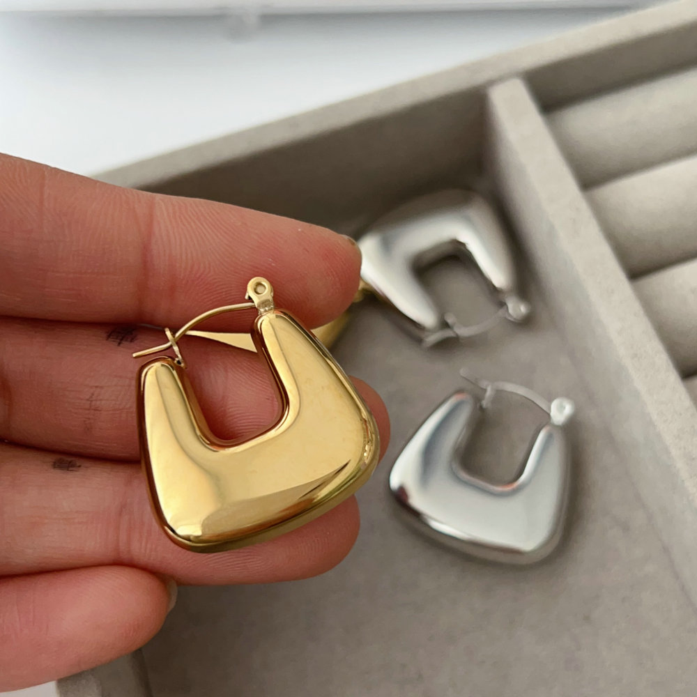 Stainless steel square earrings