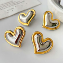 Metal heart earrings