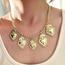Heart shape pendant necklace