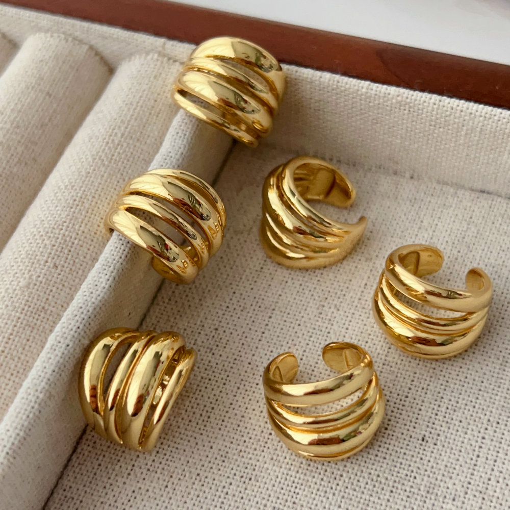 Chunky metal ear cuff ( pairs )