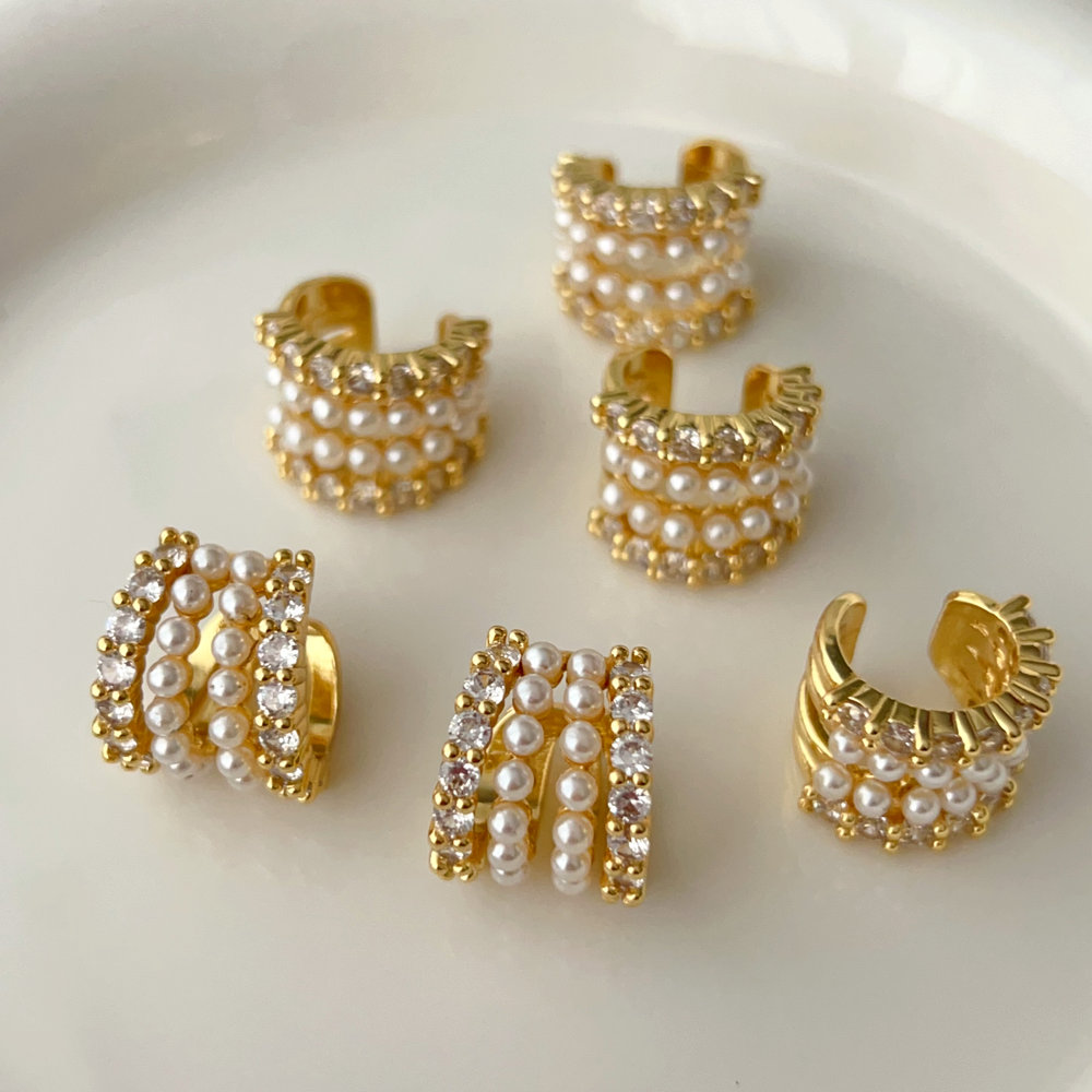 Pearl ear cuff ( pairs )