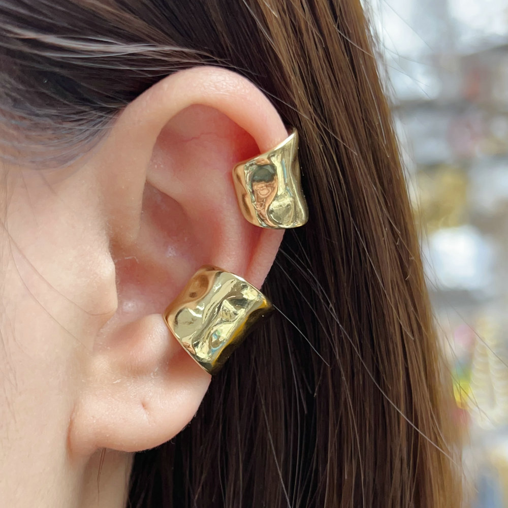Chunky metal ear cuff ( pairs )
