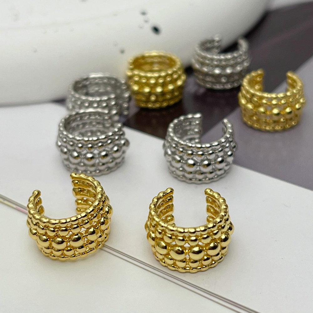 Metal ear cuff ( pairs )