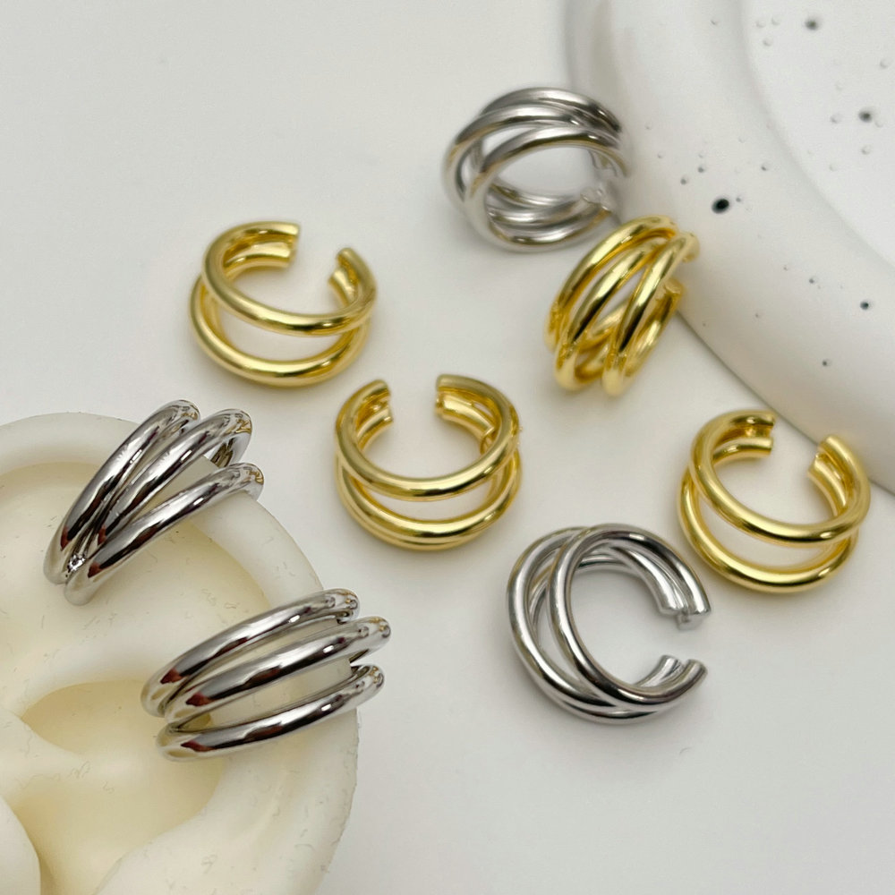 Metal chunky ear cuff ( pairs )