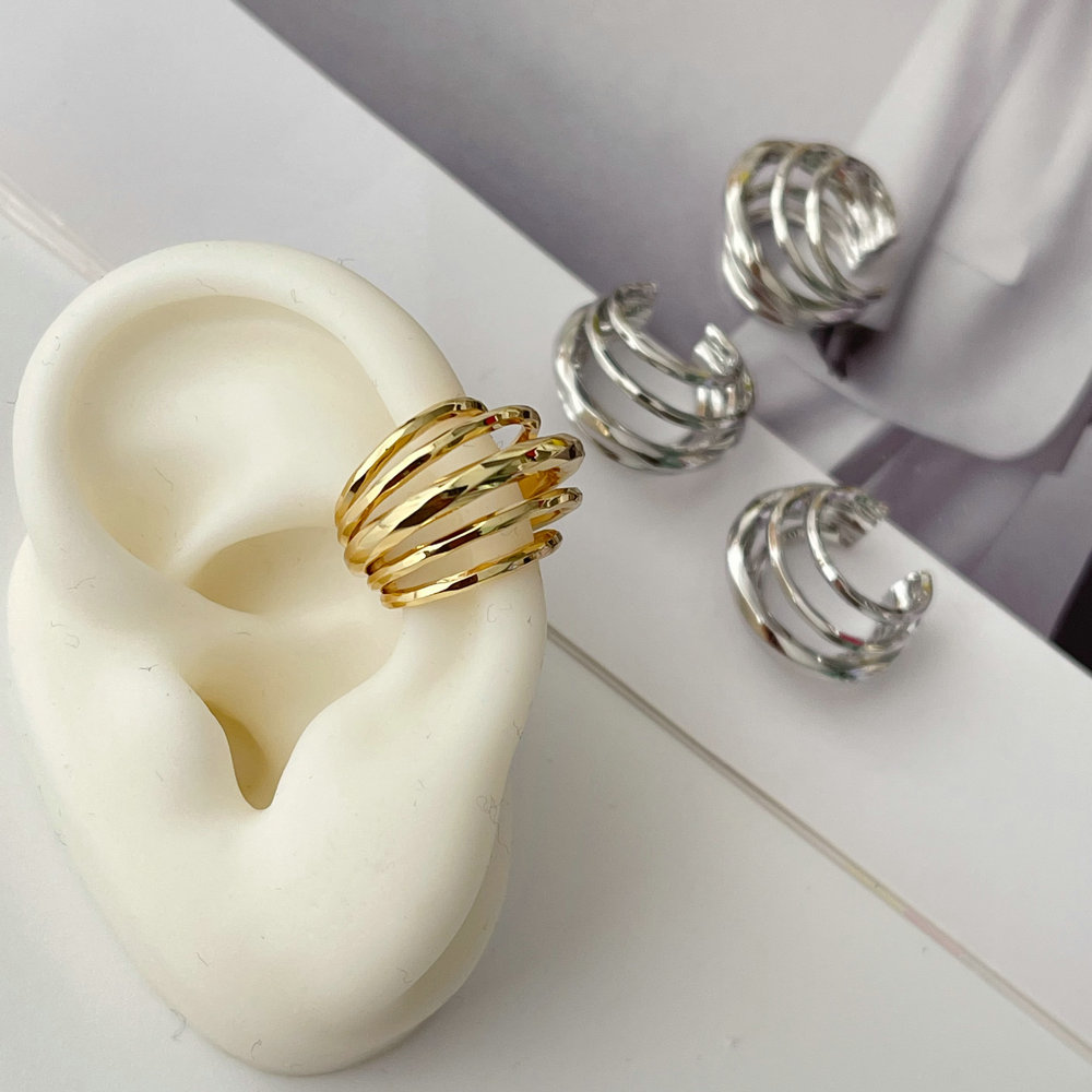 Metal ear cuff ( pairs )