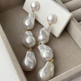 Glass pearl earrings