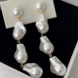 Glass pearl earrings