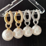 Drop pearl earrings