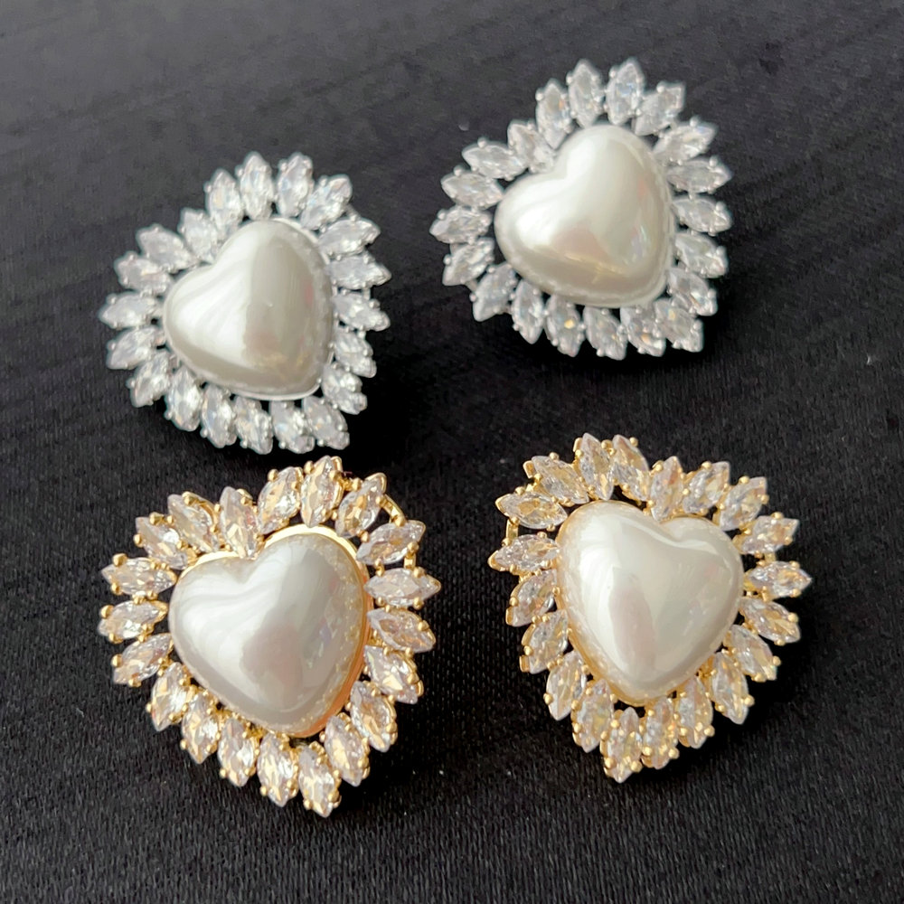 Pavee heart pearl earrings