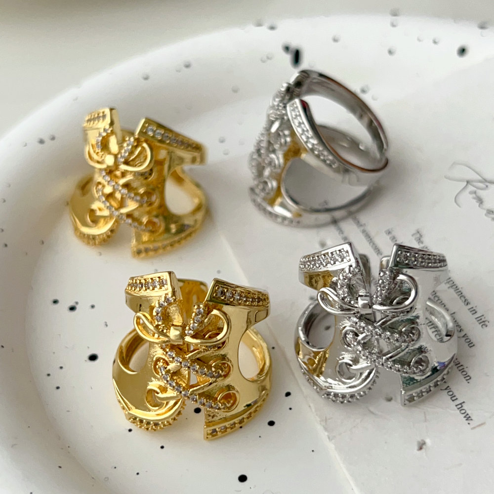 Pave Skirt ring