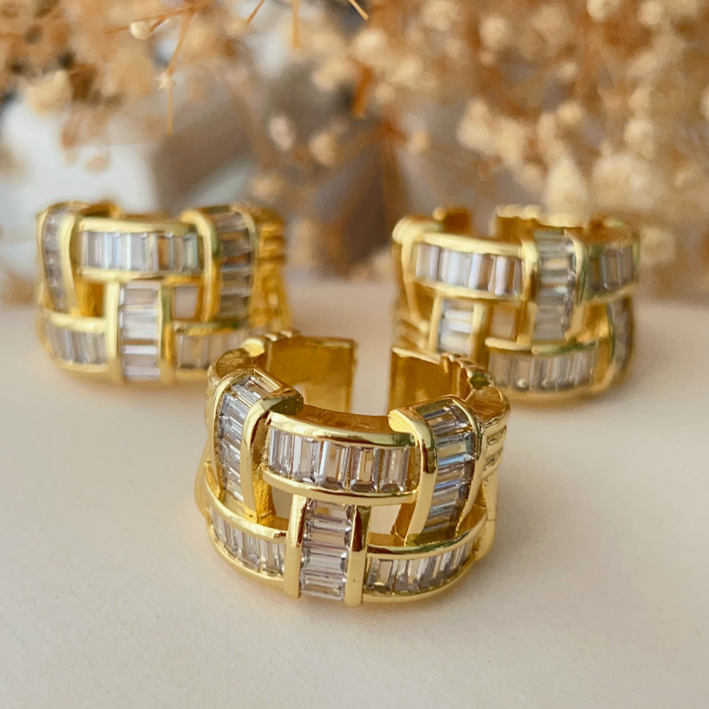 Chunky wave ring
