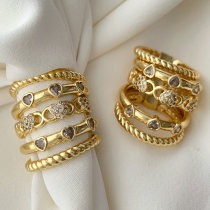 Chunky ring